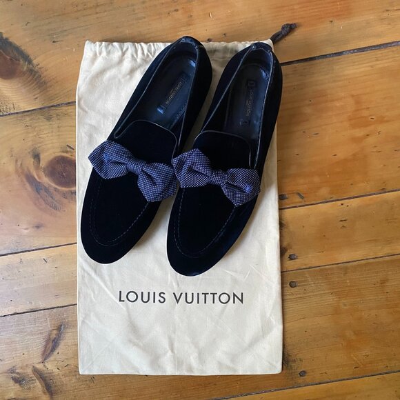 Louis Vuitton Suede Loafers - Mens Dark Navy with Blue polka dot bows - Picture 1 of 7